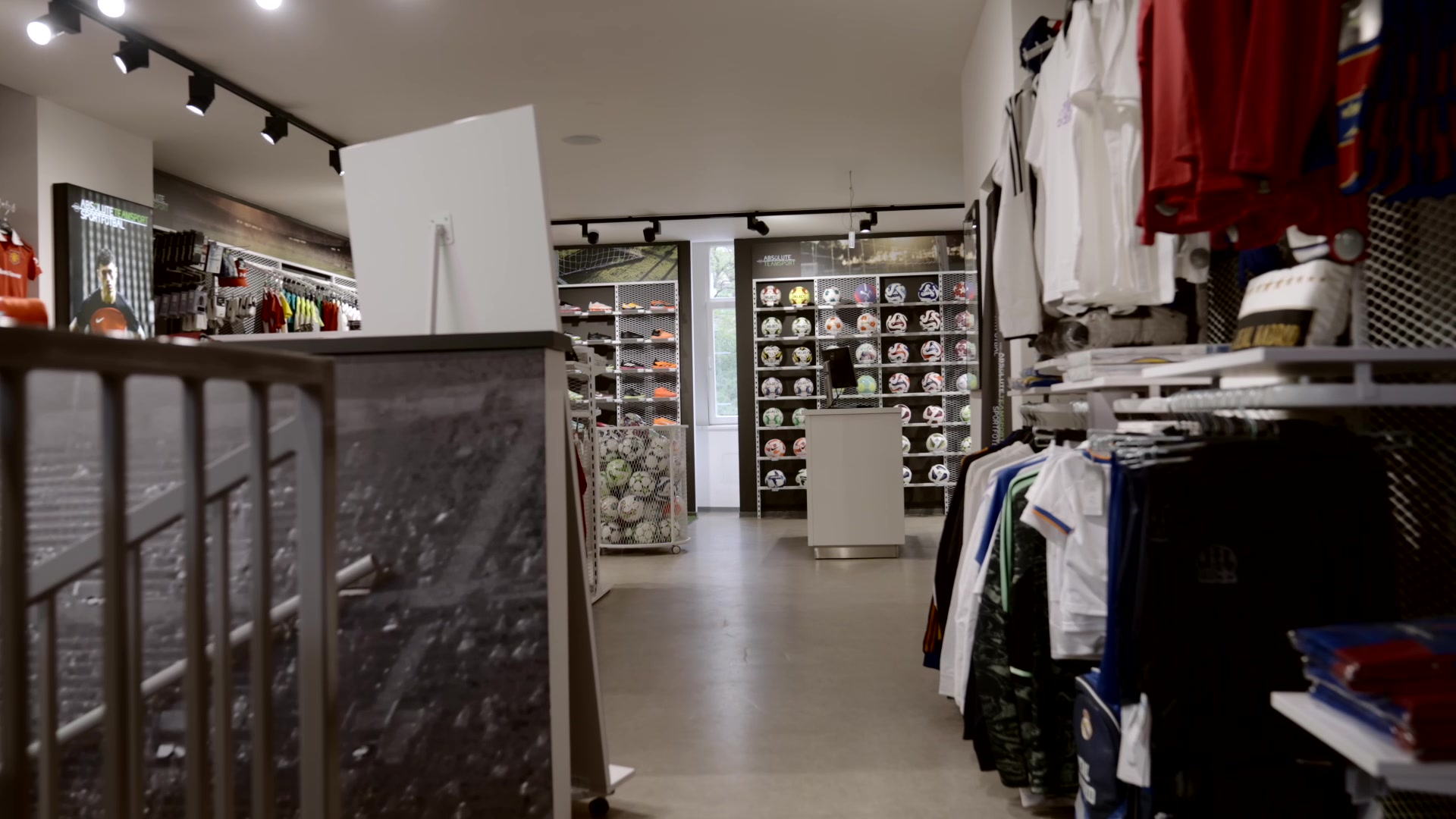 ABSOLUTE TEAMSPORT SPORTFOTBAL foto 2 (náhled videa)