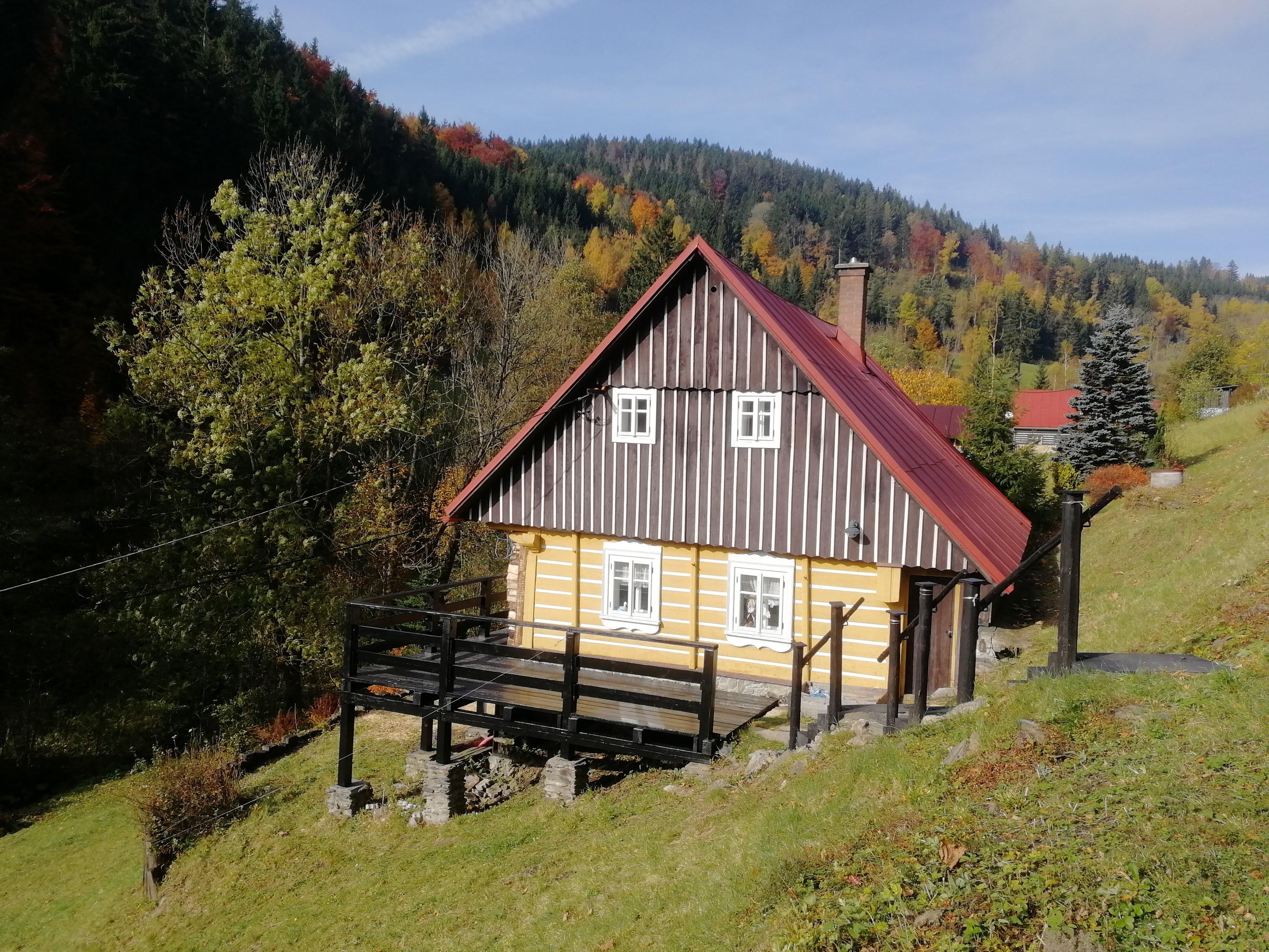 Roubenka pod Vlčím hřebenem