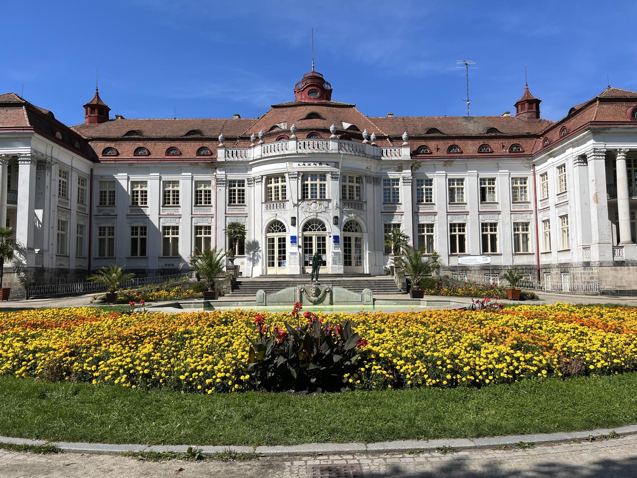 Plavecký bazén Alžbětiny Lázně foto 6