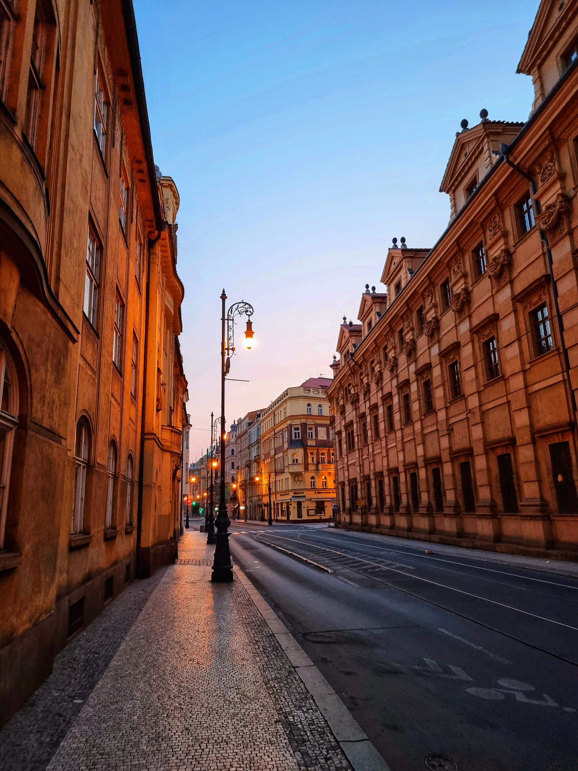 Salvátorská farní knihovna foto 5