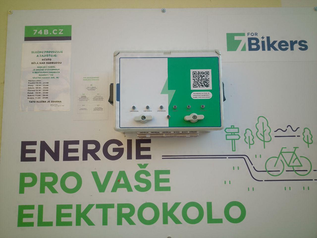 Nabíjecí stanice Obecní úřad Bělá nad Radůzou foto 2