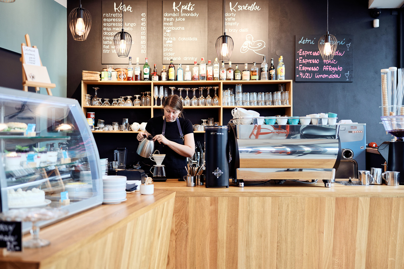 Rozlitý kafe foto 4