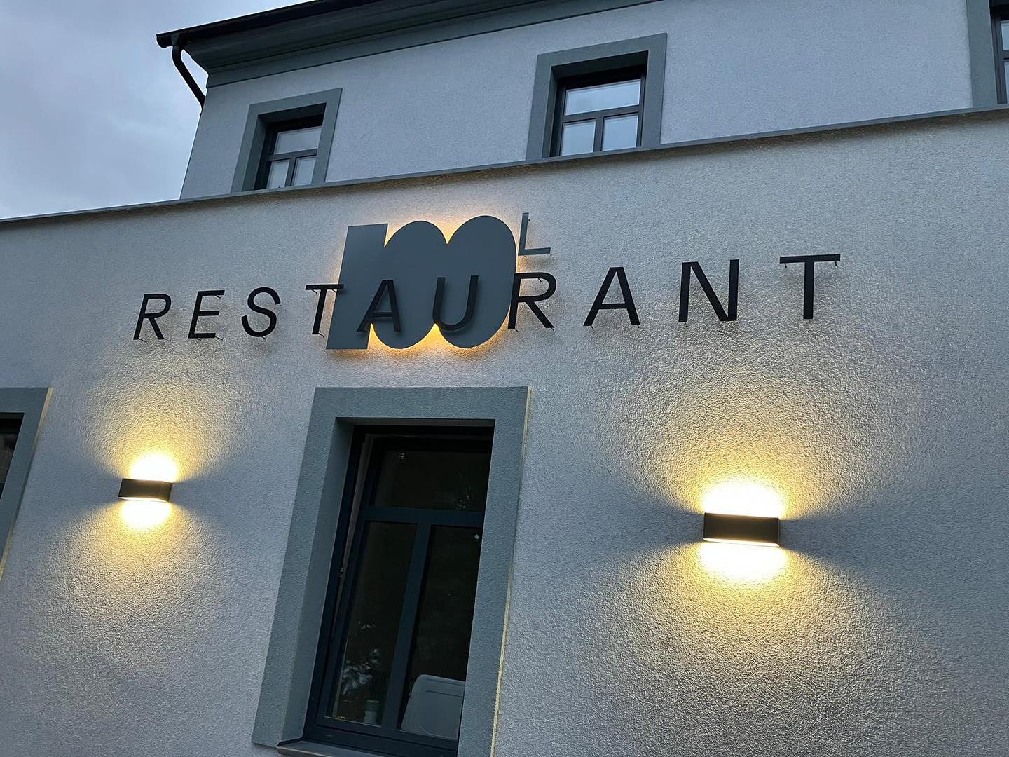 100letá RESTAURANT foto 4