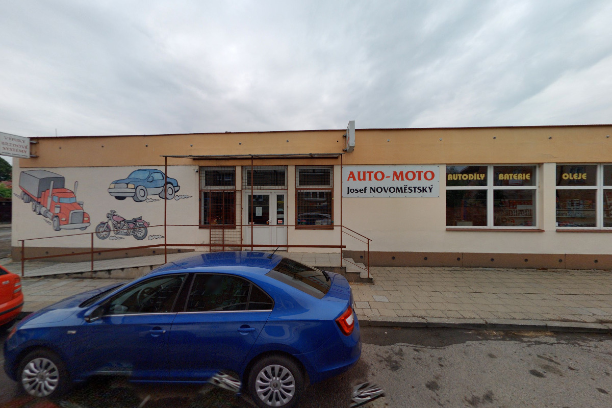 AUTO-MOTO Josef Novoměstský foto 5