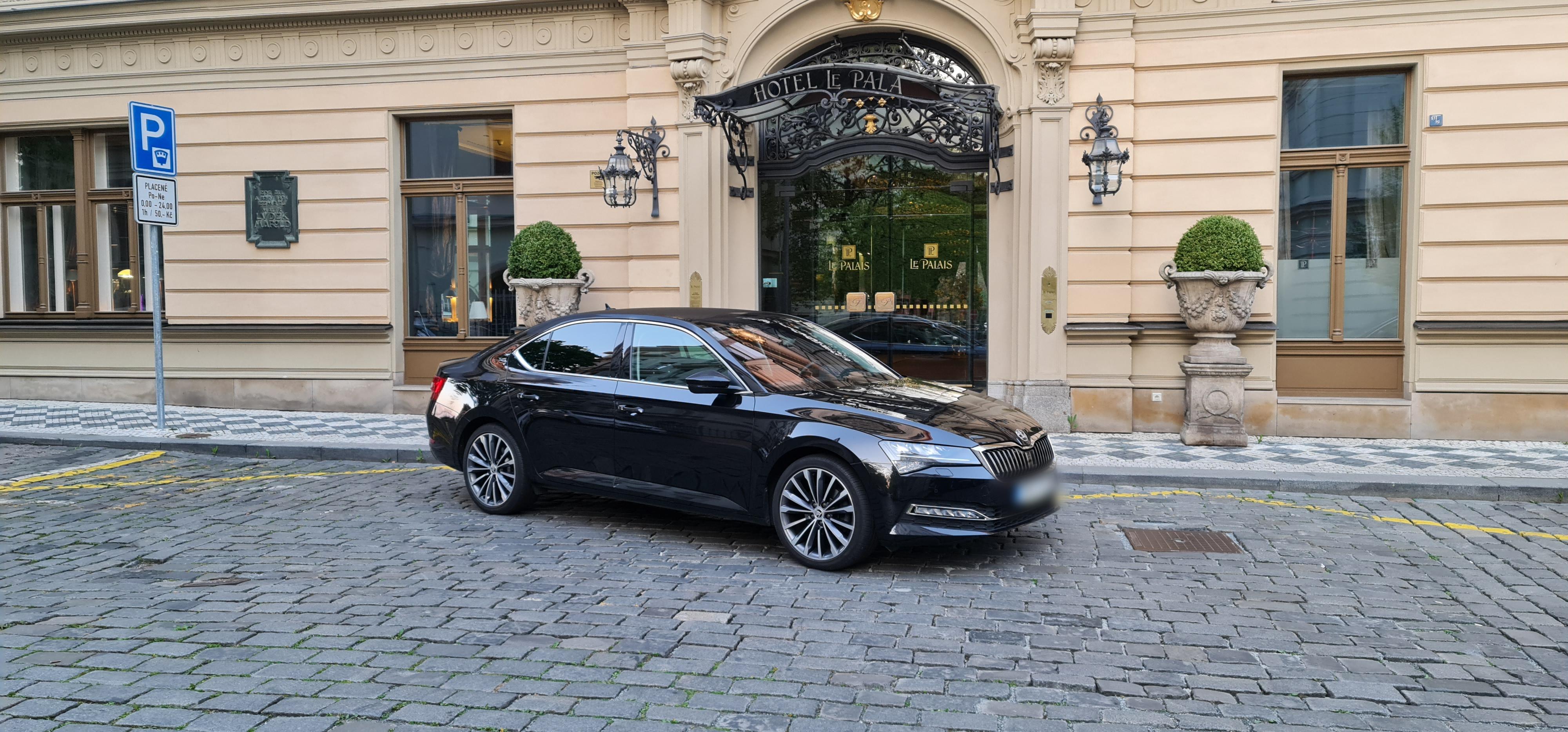 European Chauffeur Limousine foto 5
