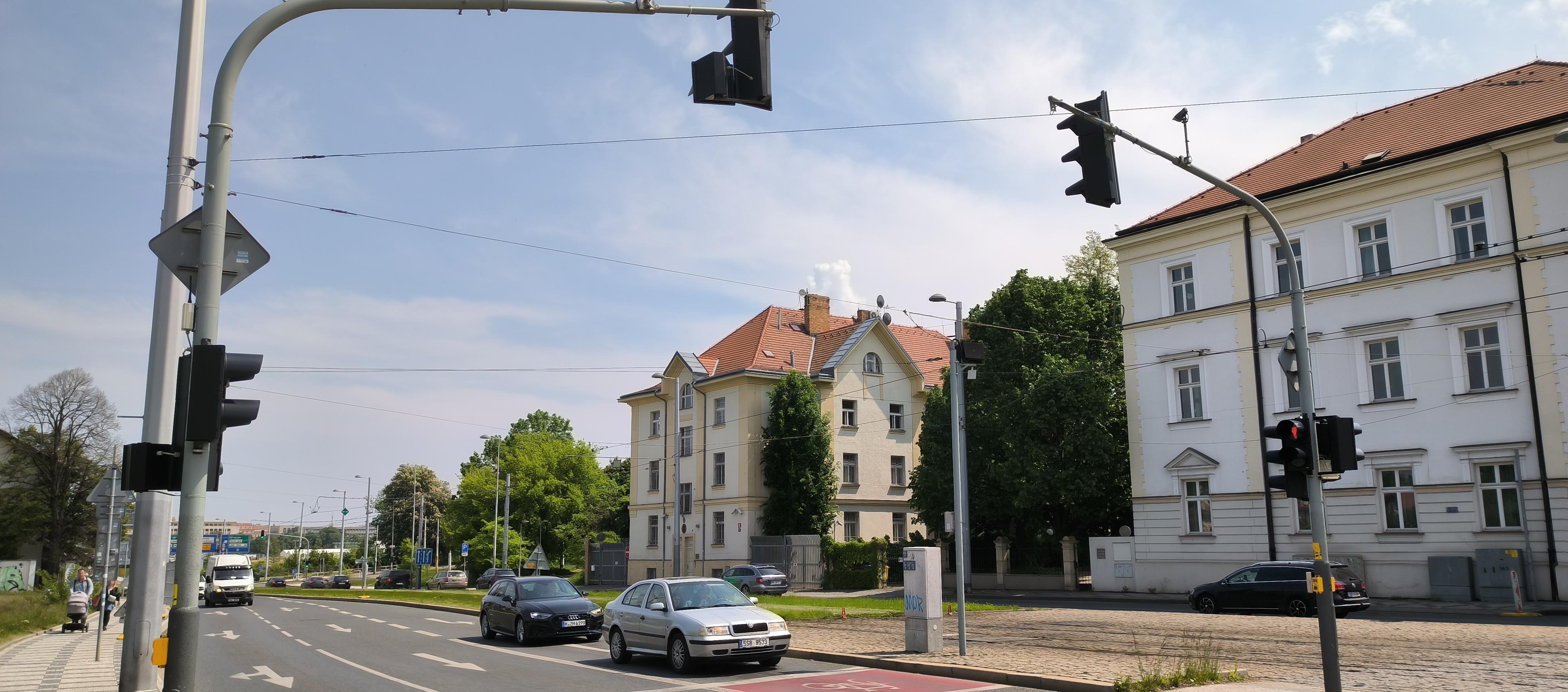 Indie - Velvyslanectví Indické republiky foto 4