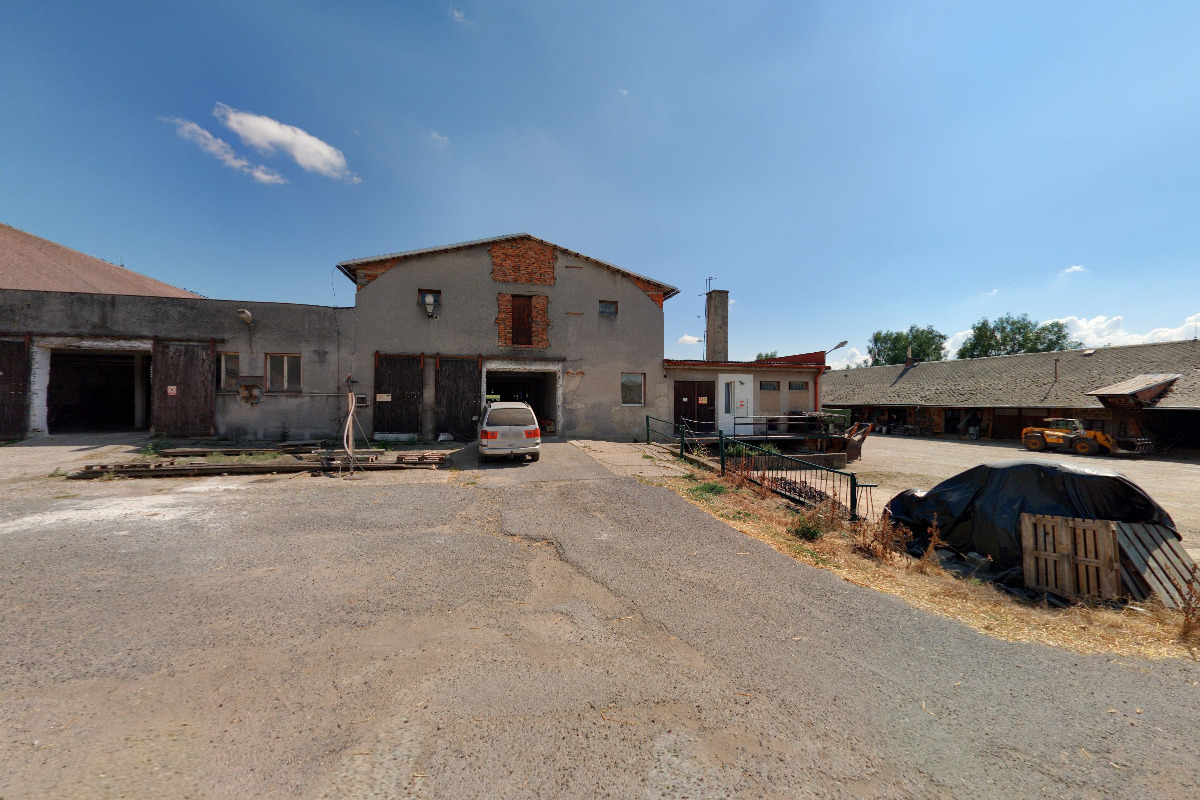 Mlékomat - Zemědělské družstvo