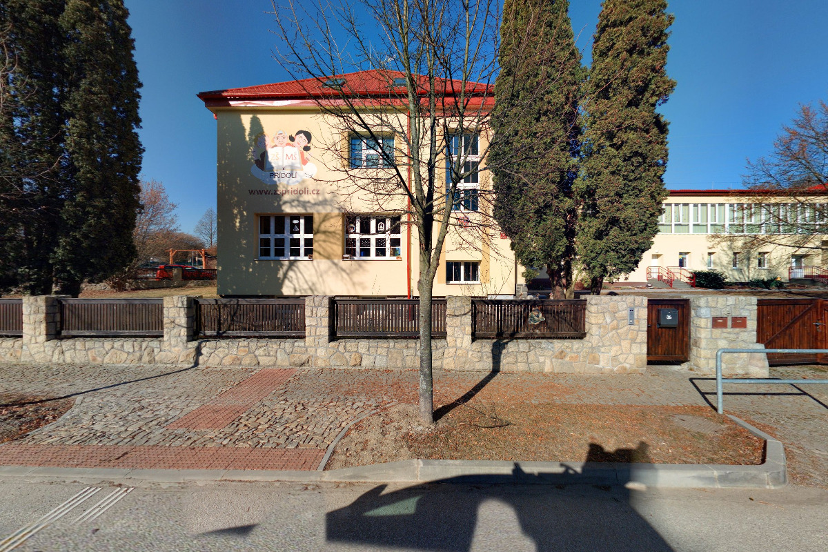 Základní škola a Mateřská škola Přídolí foto 2