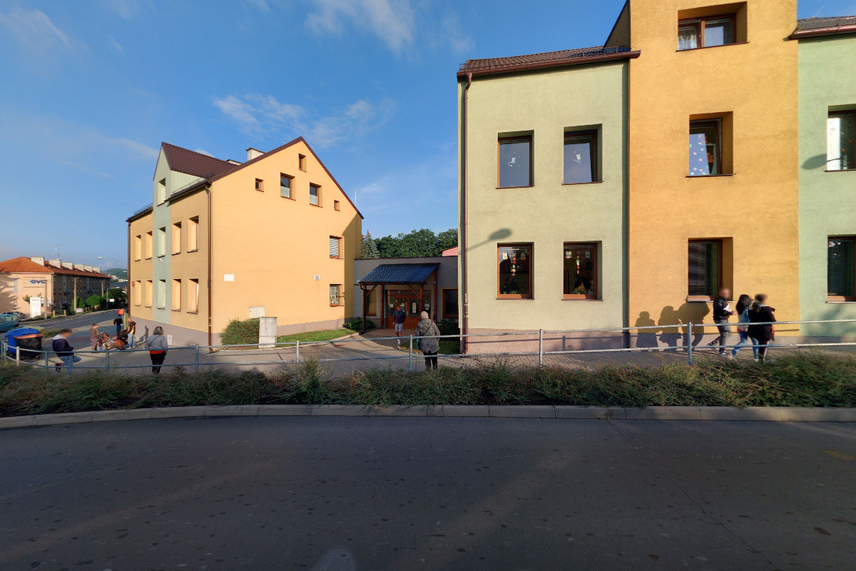 3. základní škola Chodov, okres Sokolov foto 1