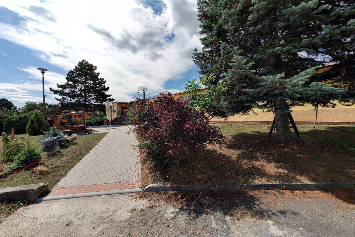 Hospoda KD Žárovice foto 6