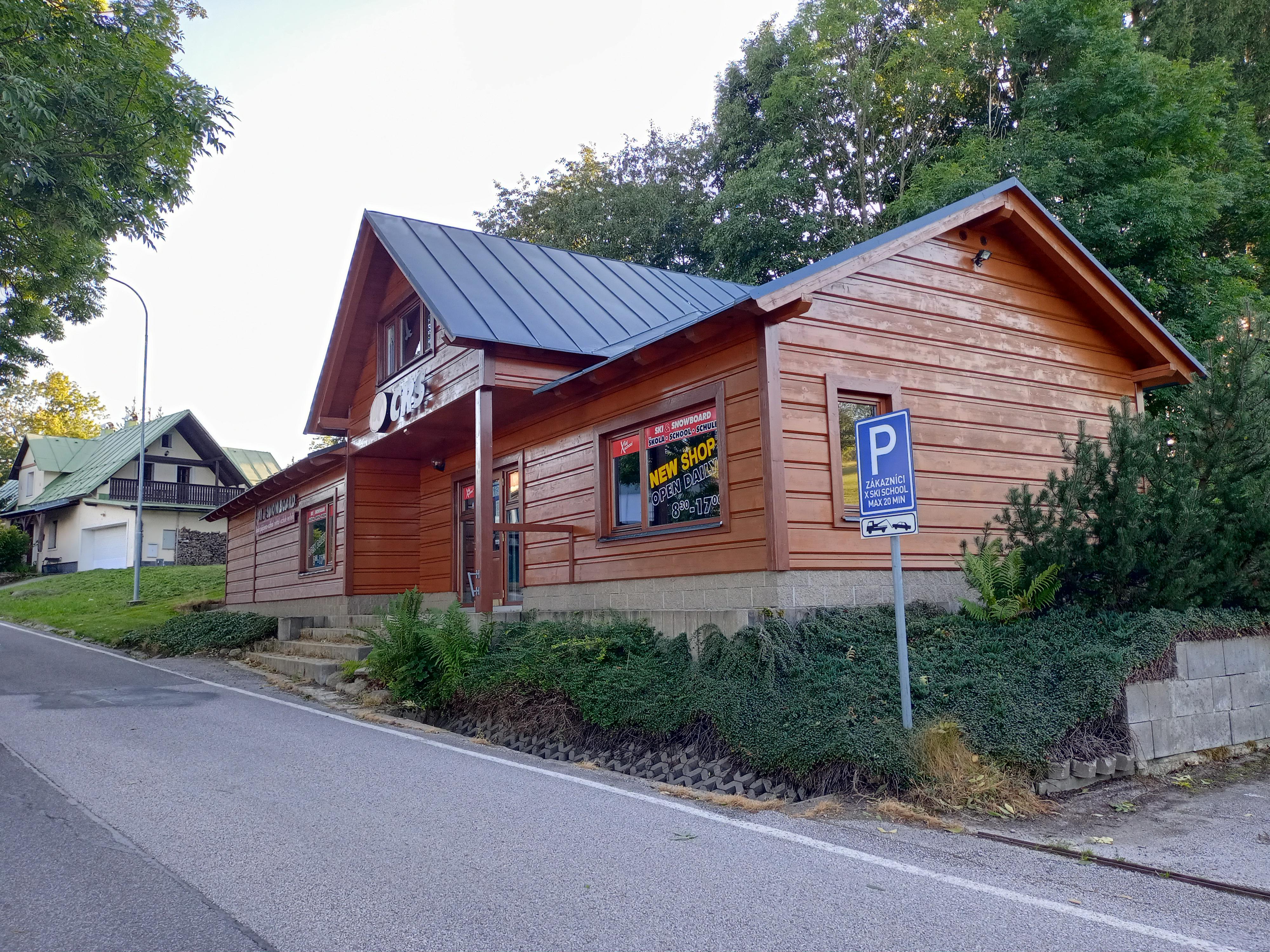 X sport servis, s.r.o.