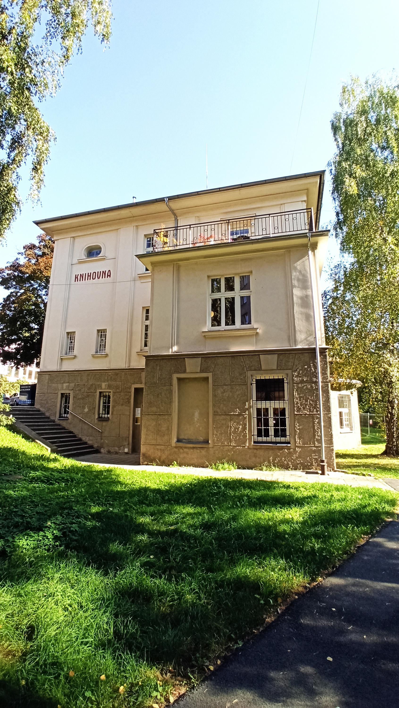 Městská knihovna F-M, Ústřední knihovna Frýdek foto 4