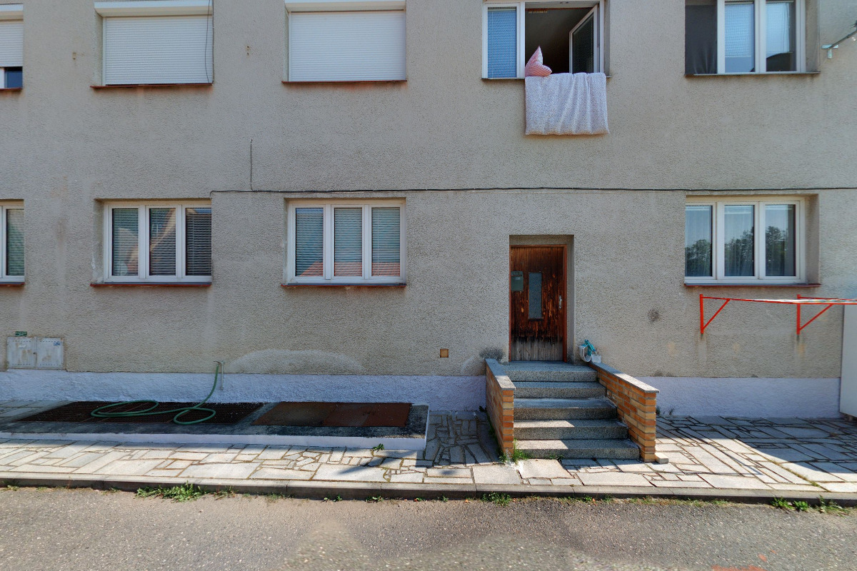 Lnáře - obecní úřad foto 2