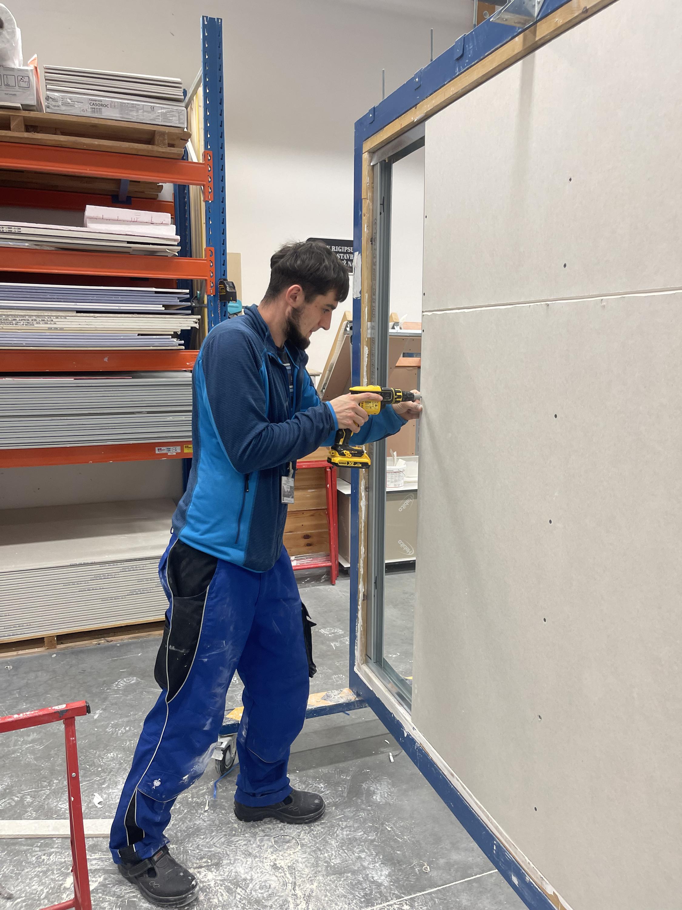 Hodinový manžel a malíř Lukáš