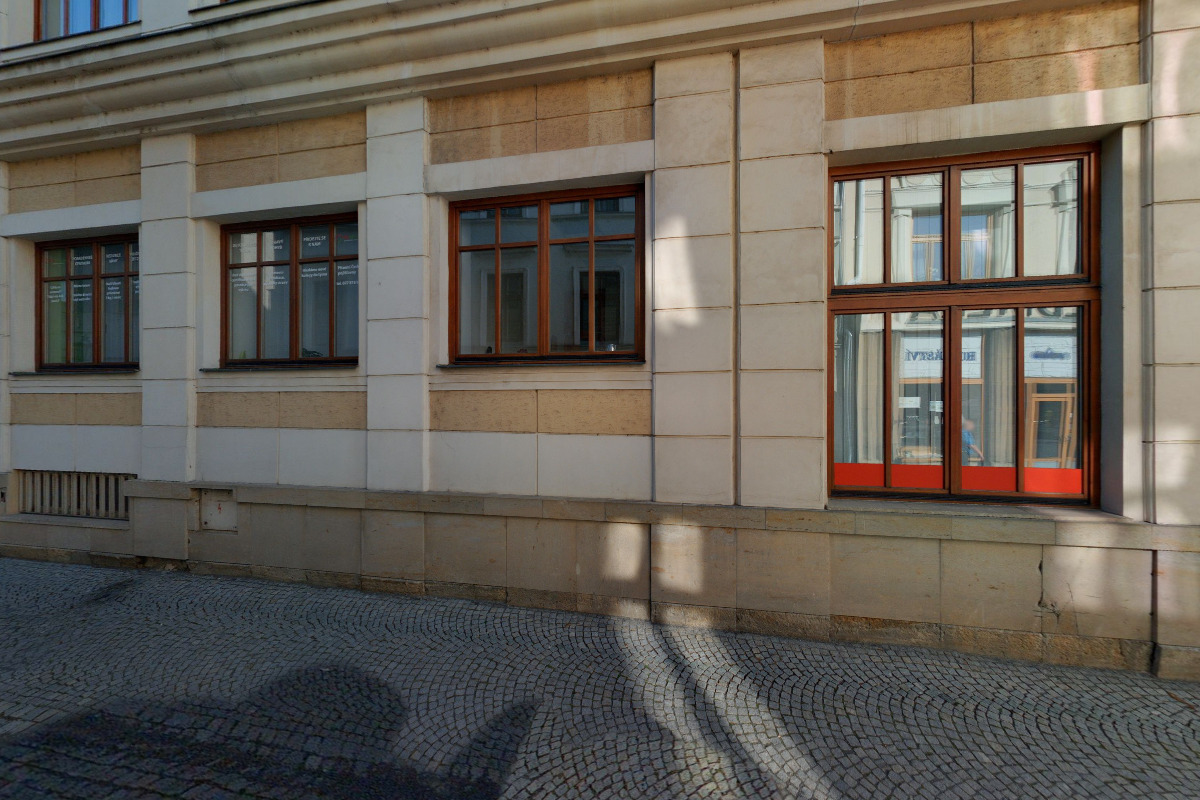 Mgr. Gabriela Hanzelková, advokát