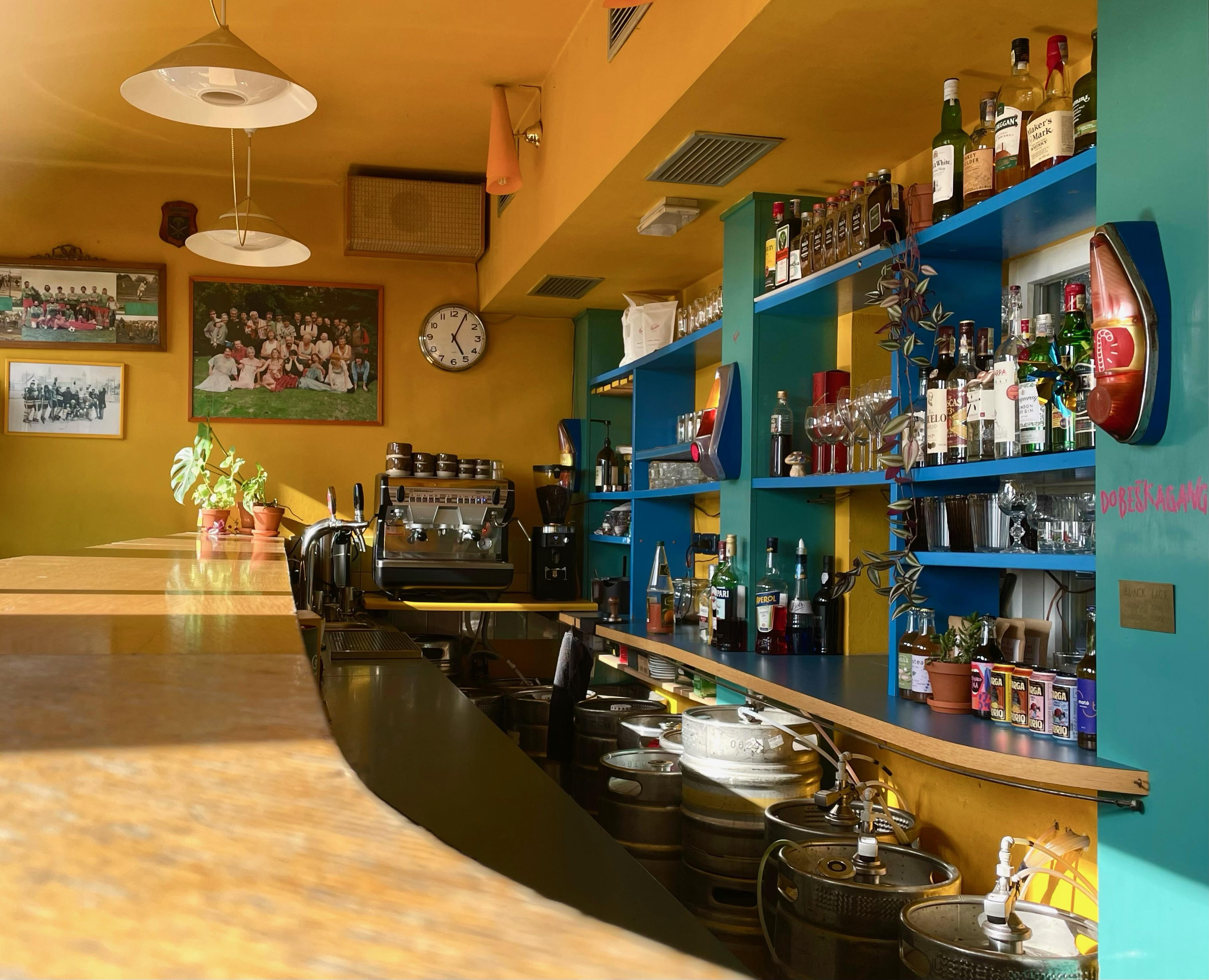 Divadelní kavárna Divadla Dobeška foto 4