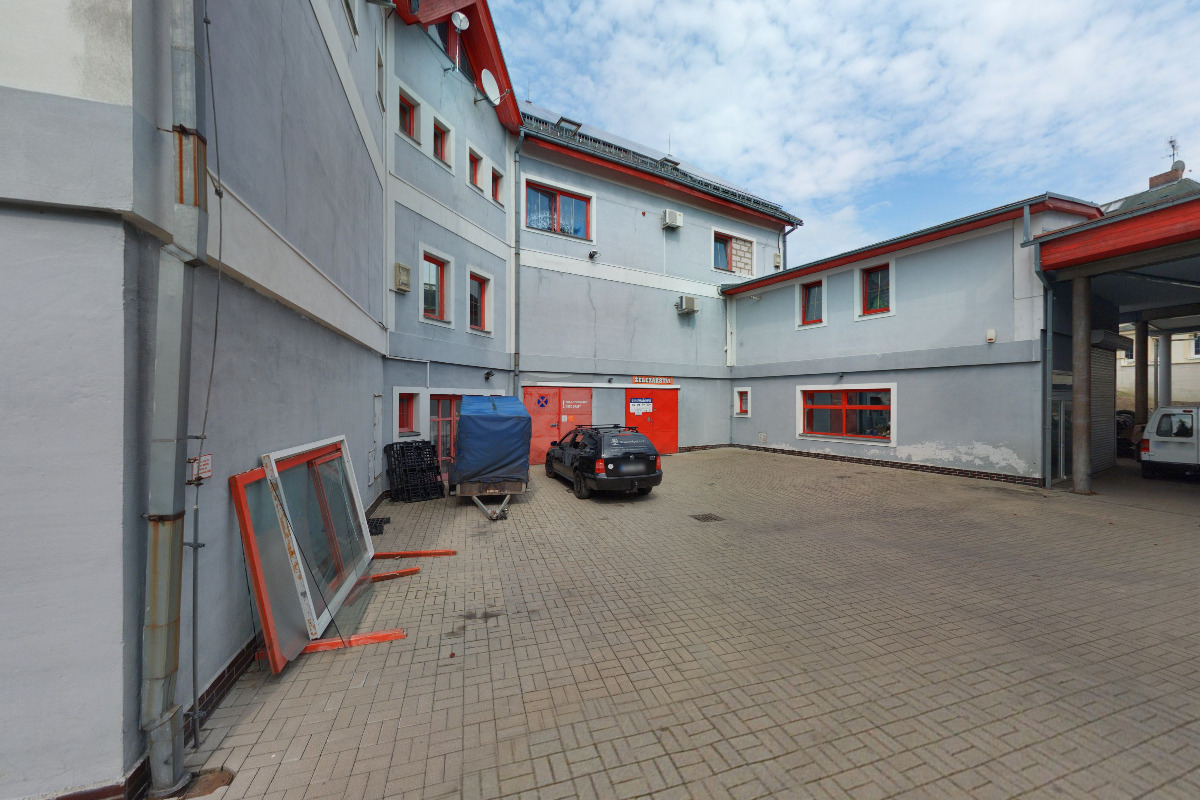 Kudrnaté kadeřnictví foto 2