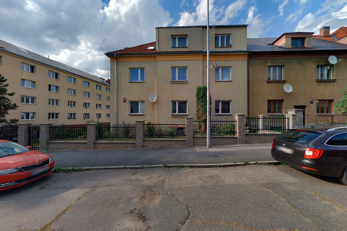 Ruksak studio foto 2