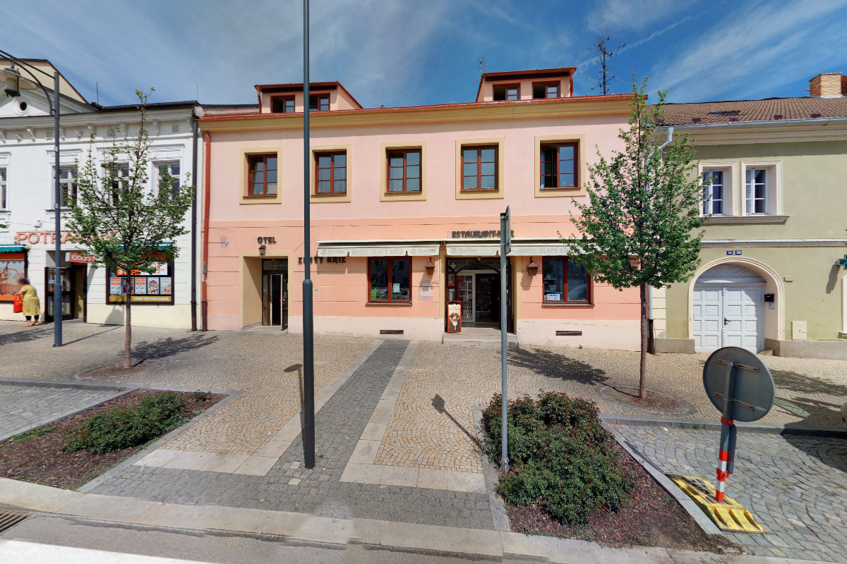 Potraviny Zlatý Kříž