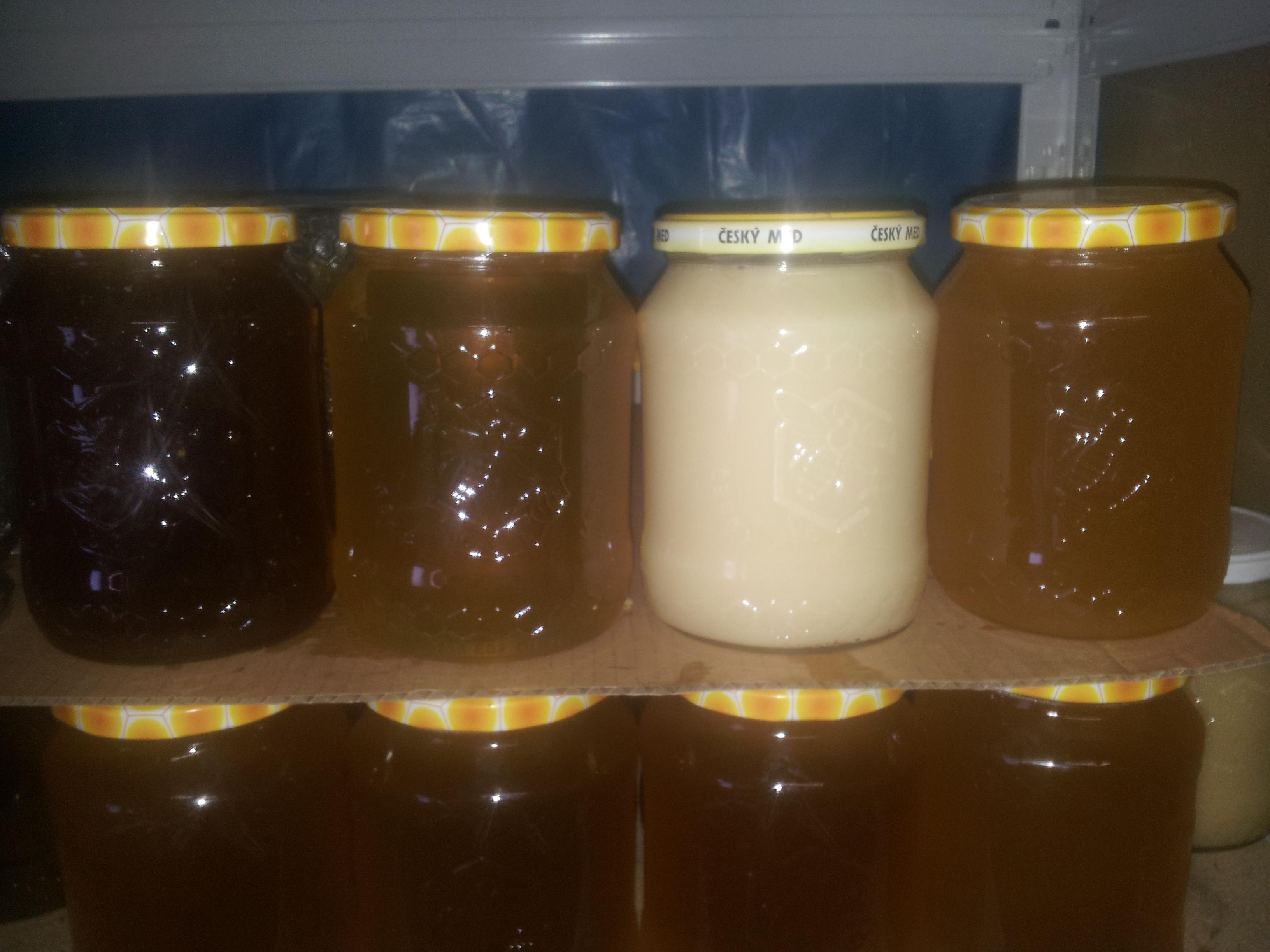 Prodej medu ze dvora foto 5