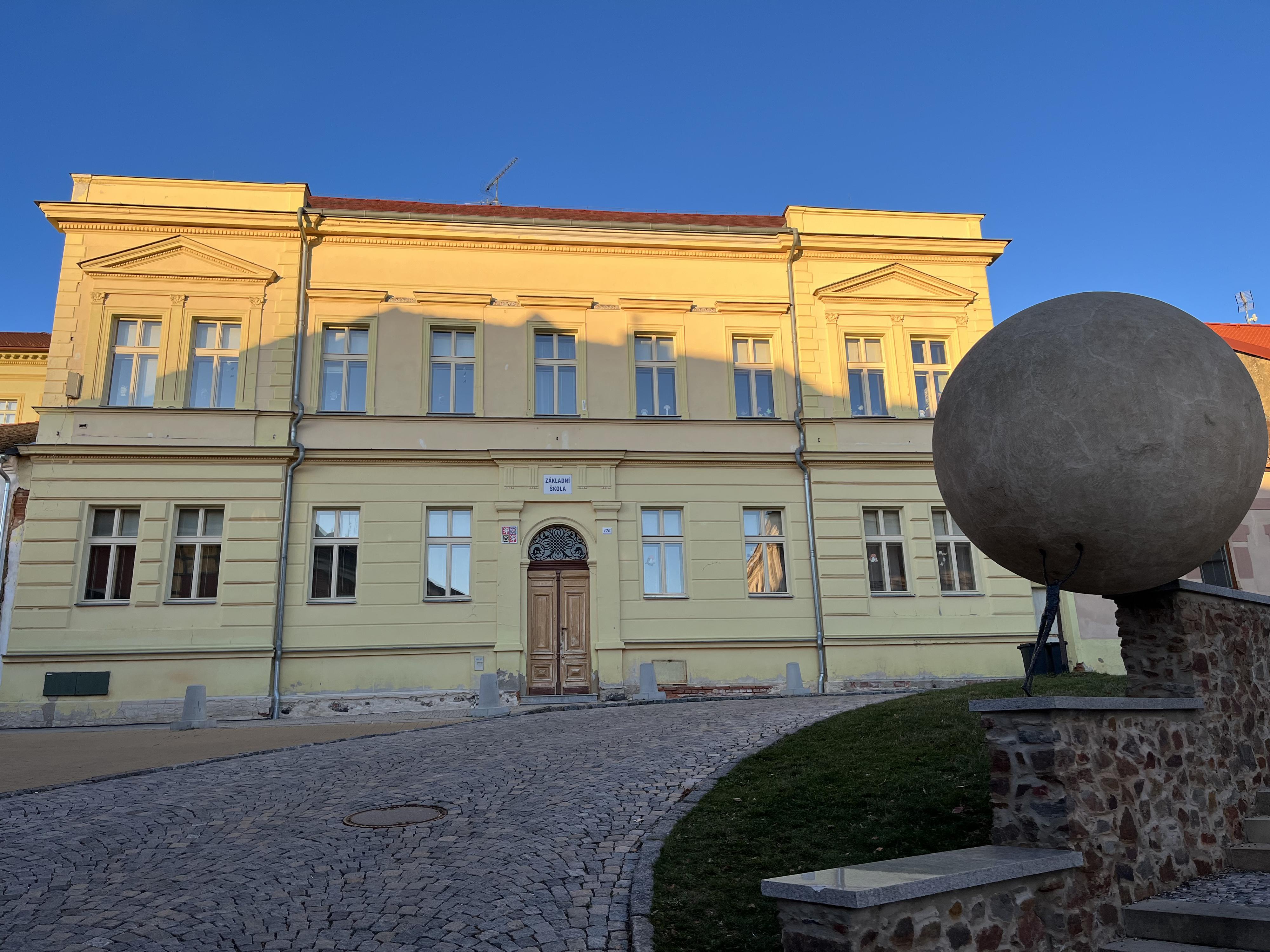 2. ZŠ Rakovník, Martinovského foto 4