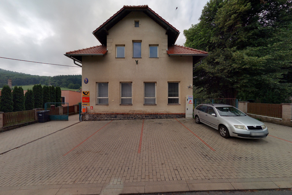 Malečov - obecní úřad foto 4