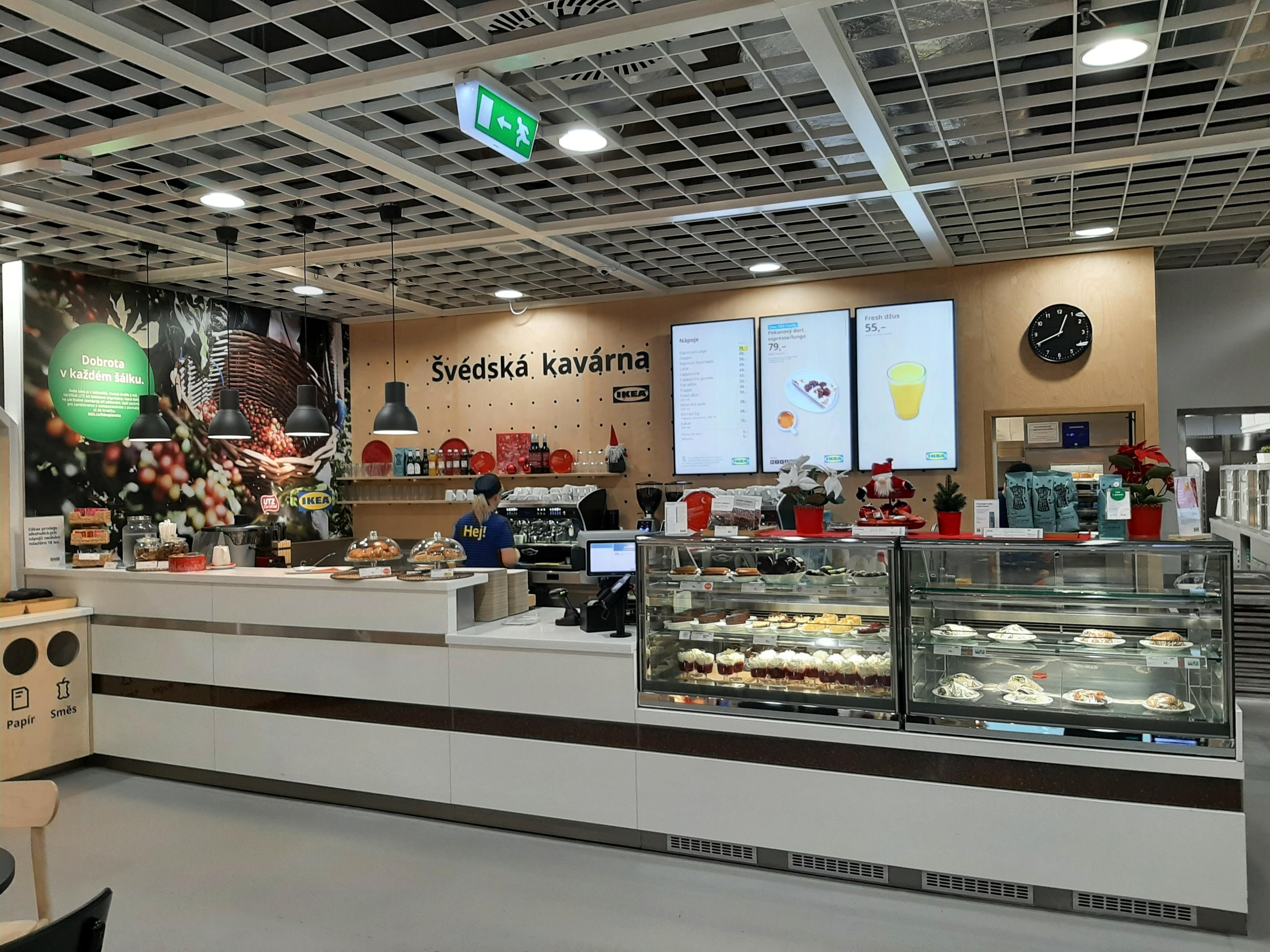 Švédská restaurace a kavárna IKEA Černý Most foto 6