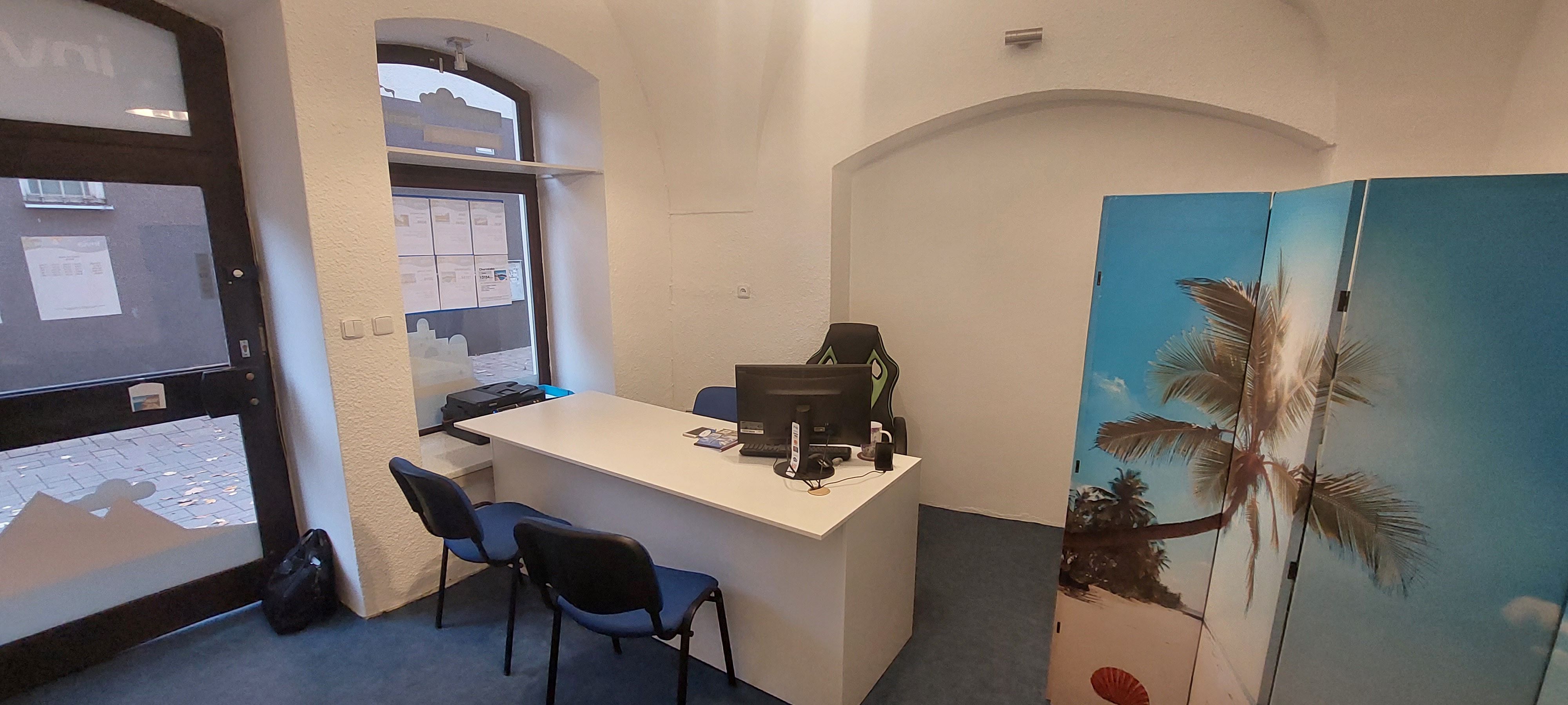 Invia - cestovní agentura foto 2