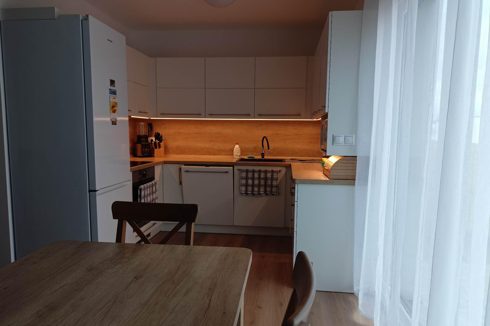 Martin Lojík - zakázková výroba nábytku