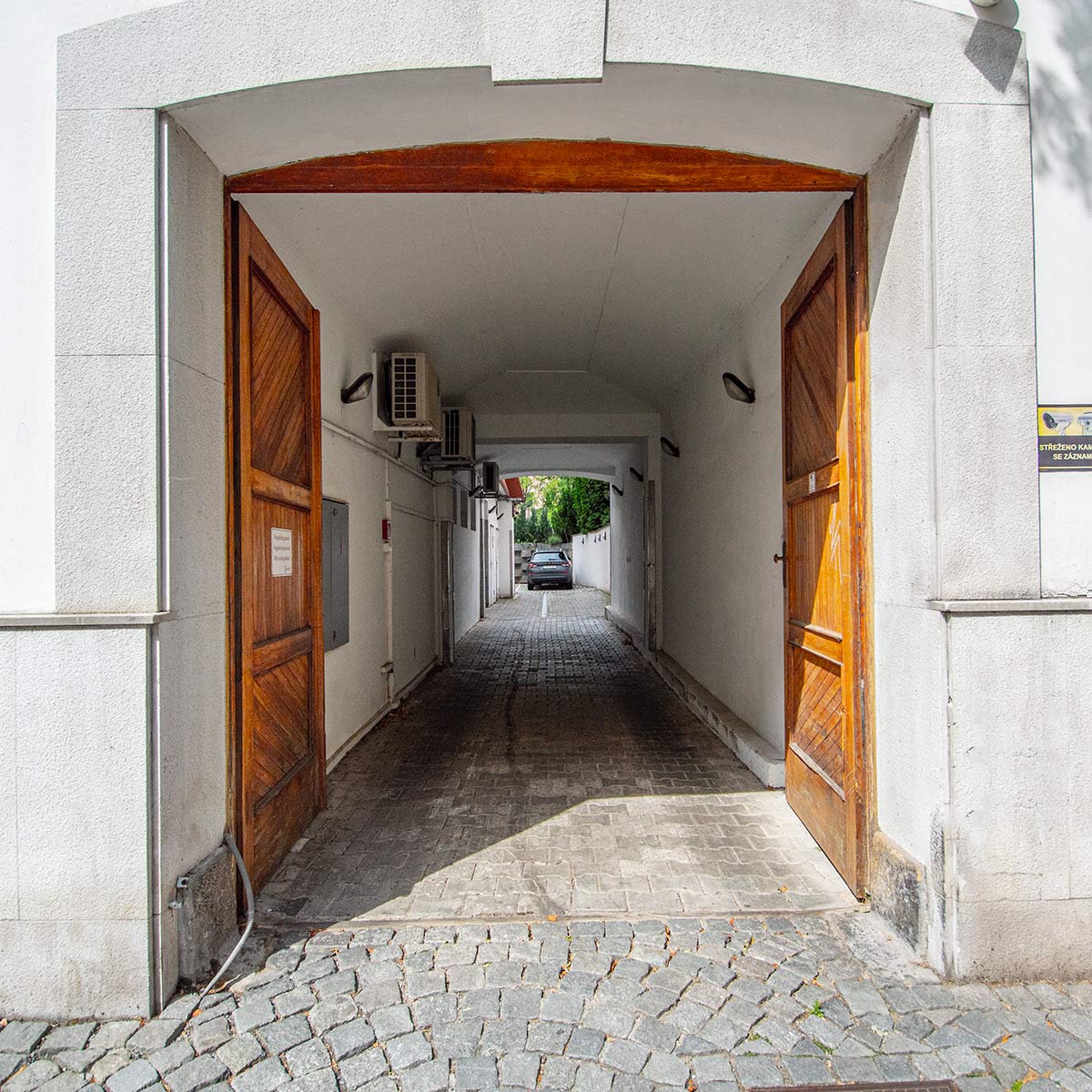 MR.PARKIT - Parking Hotel Ametyst foto 3