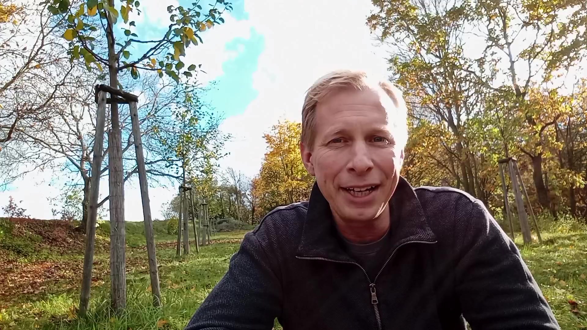 HODINOVÝ SADAŘ foto 2 (náhled videa)