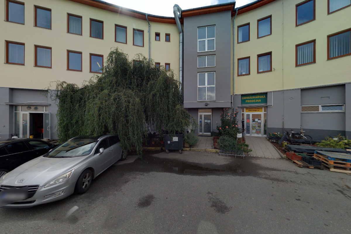 Apolonia Coffee & Sport bar