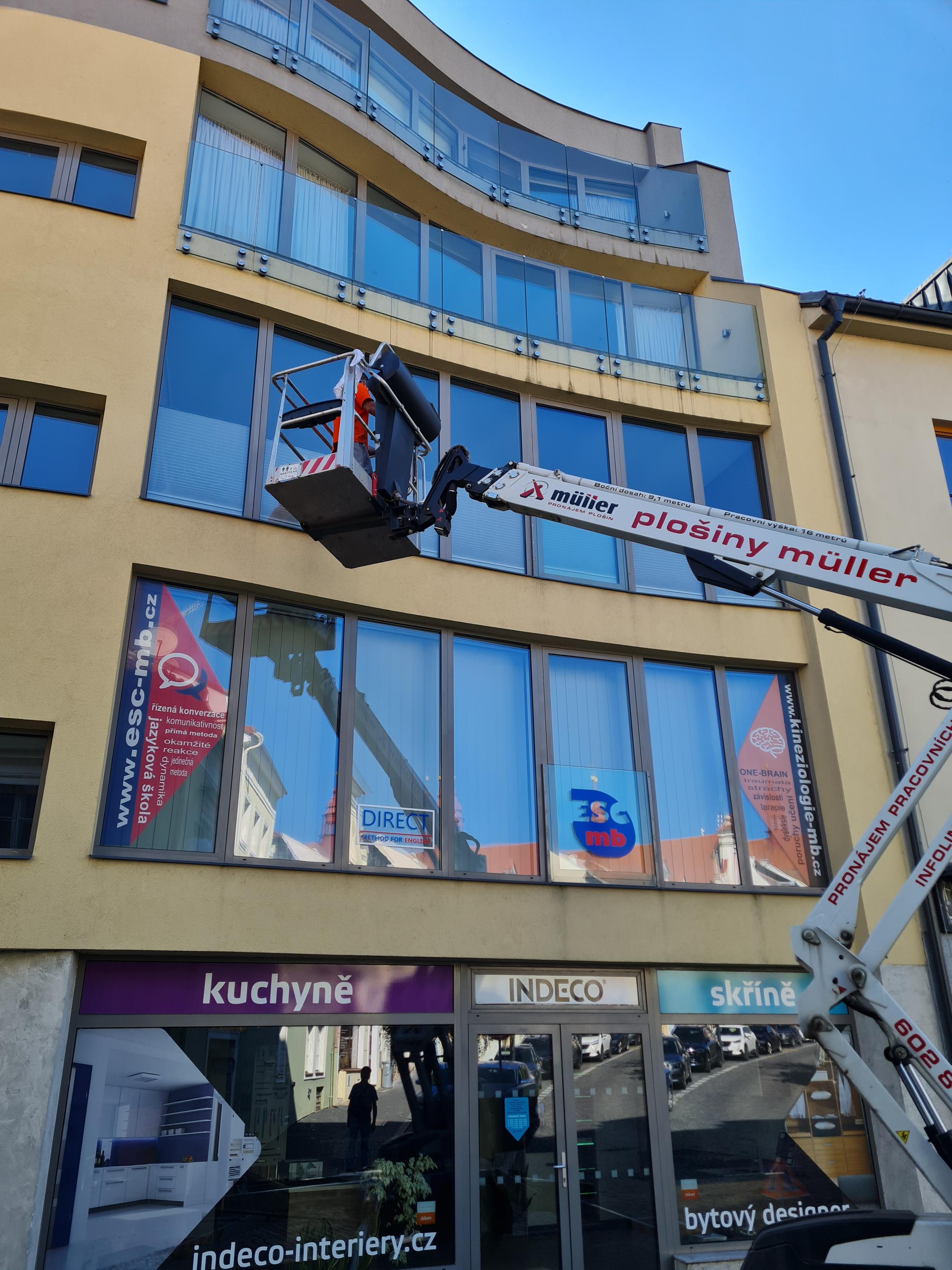 Výšky a práce - Sunflower Trade s.r.o. foto 5