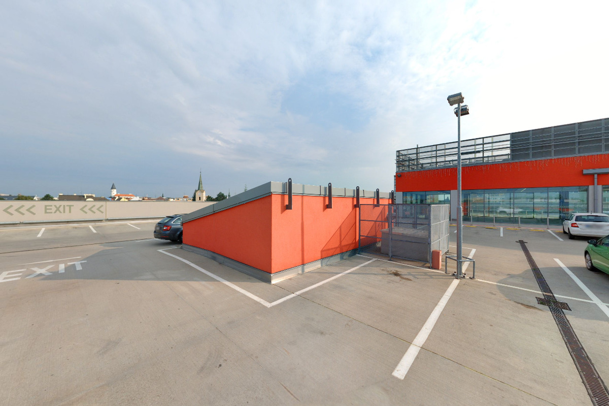 SPACE mobilní telefony foto 2