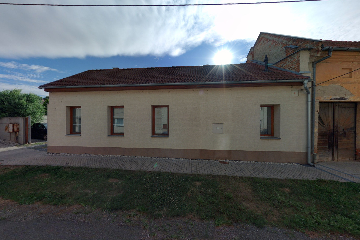 Jiří Polívka - pneuservis & autodílna foto 2