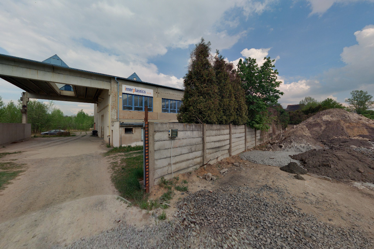 INTERPLASTICS  s.r.o.