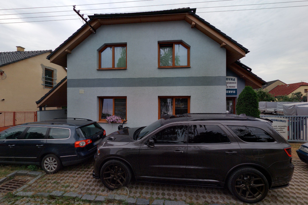 Půjčovna aut a přívěsů Pardubice, s.r.o. foto 5