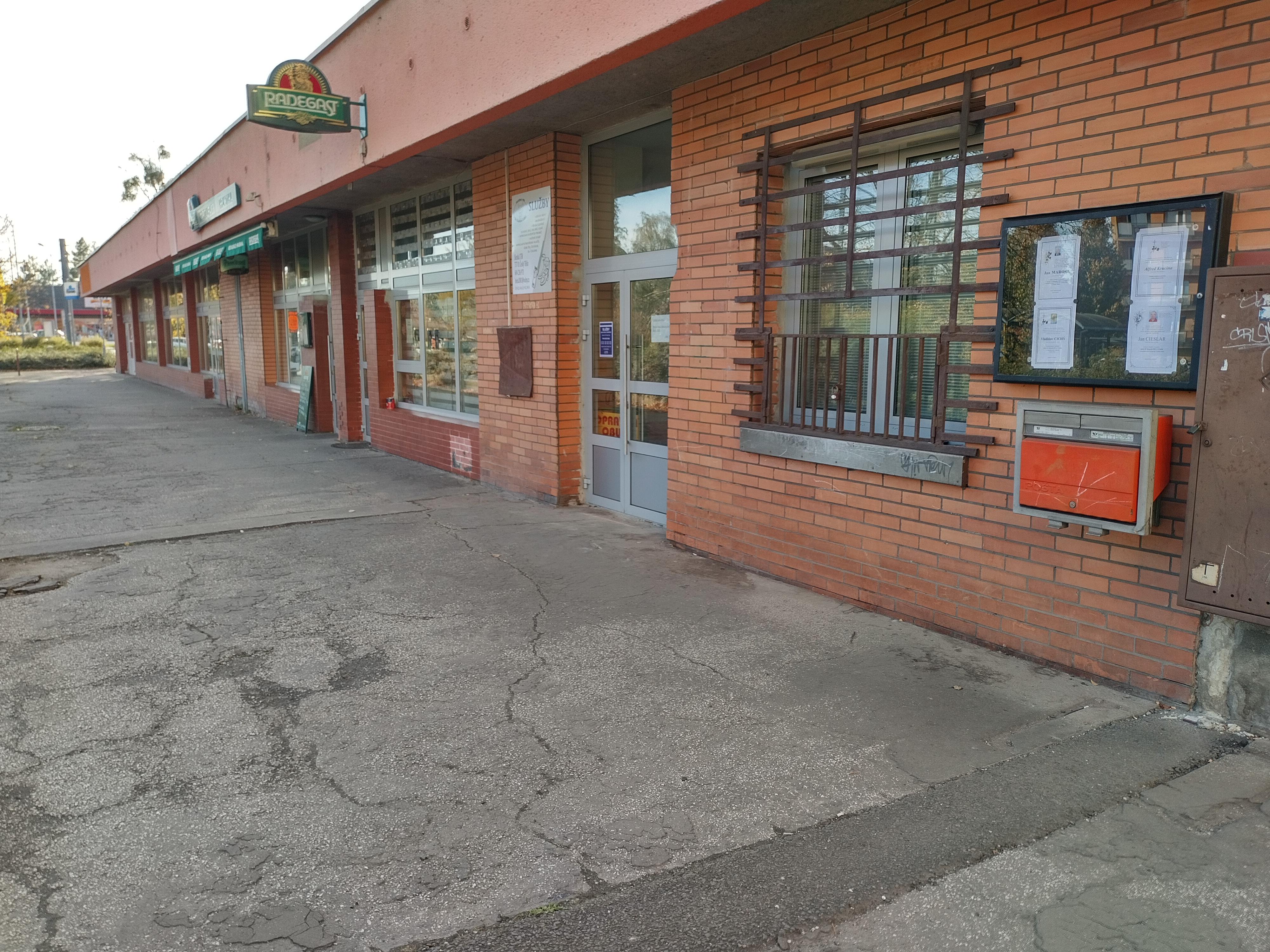 Oprava obuvi, brašnářství - Vladislav Liška foto 3