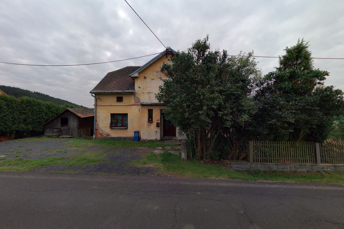 Ing. Hubert Mikoláš - chovatelské potřeby