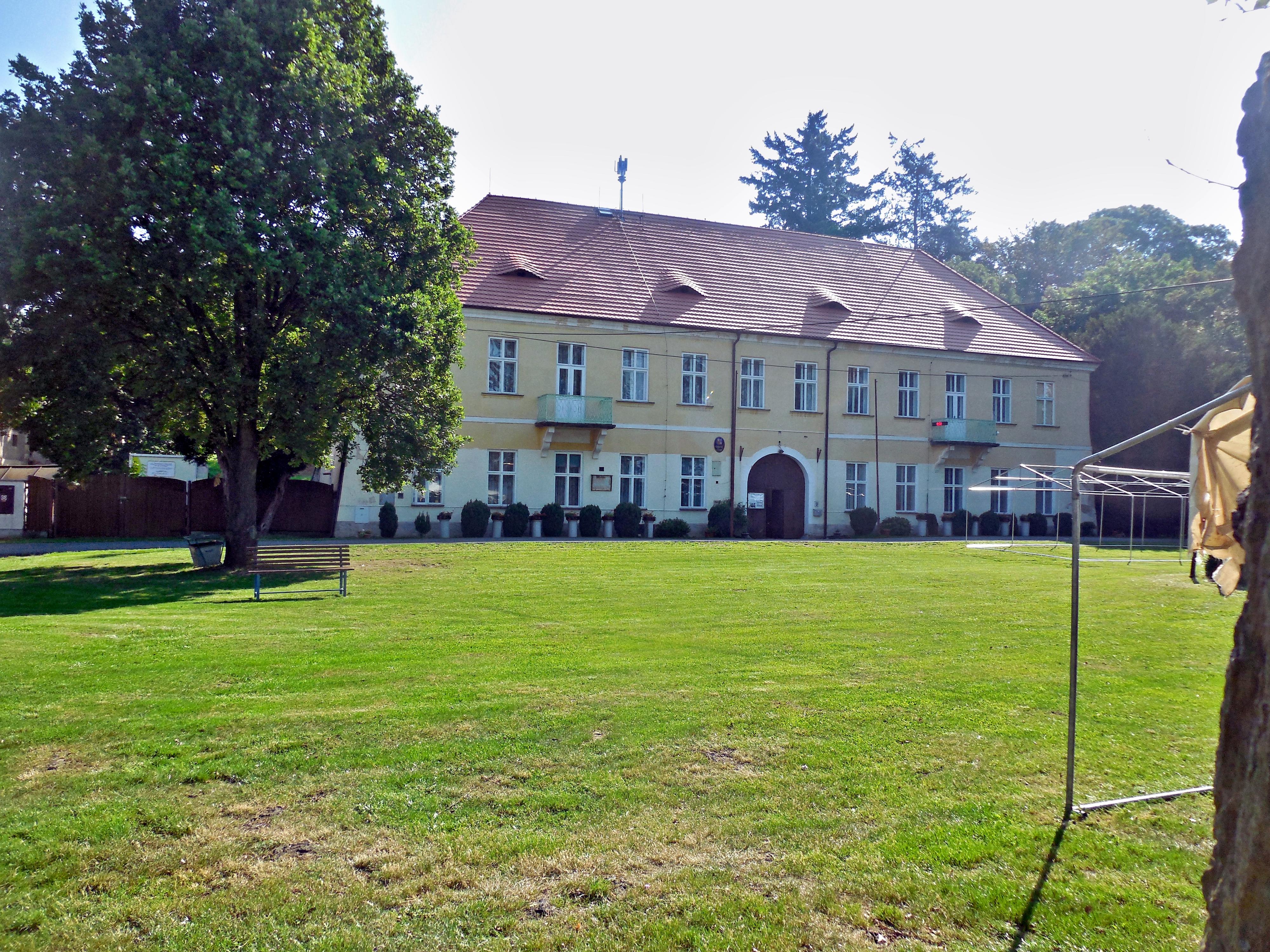 Merklín - obecní úřad foto 2