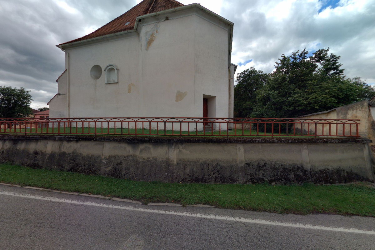 Římskokatolická farnost Zahájí