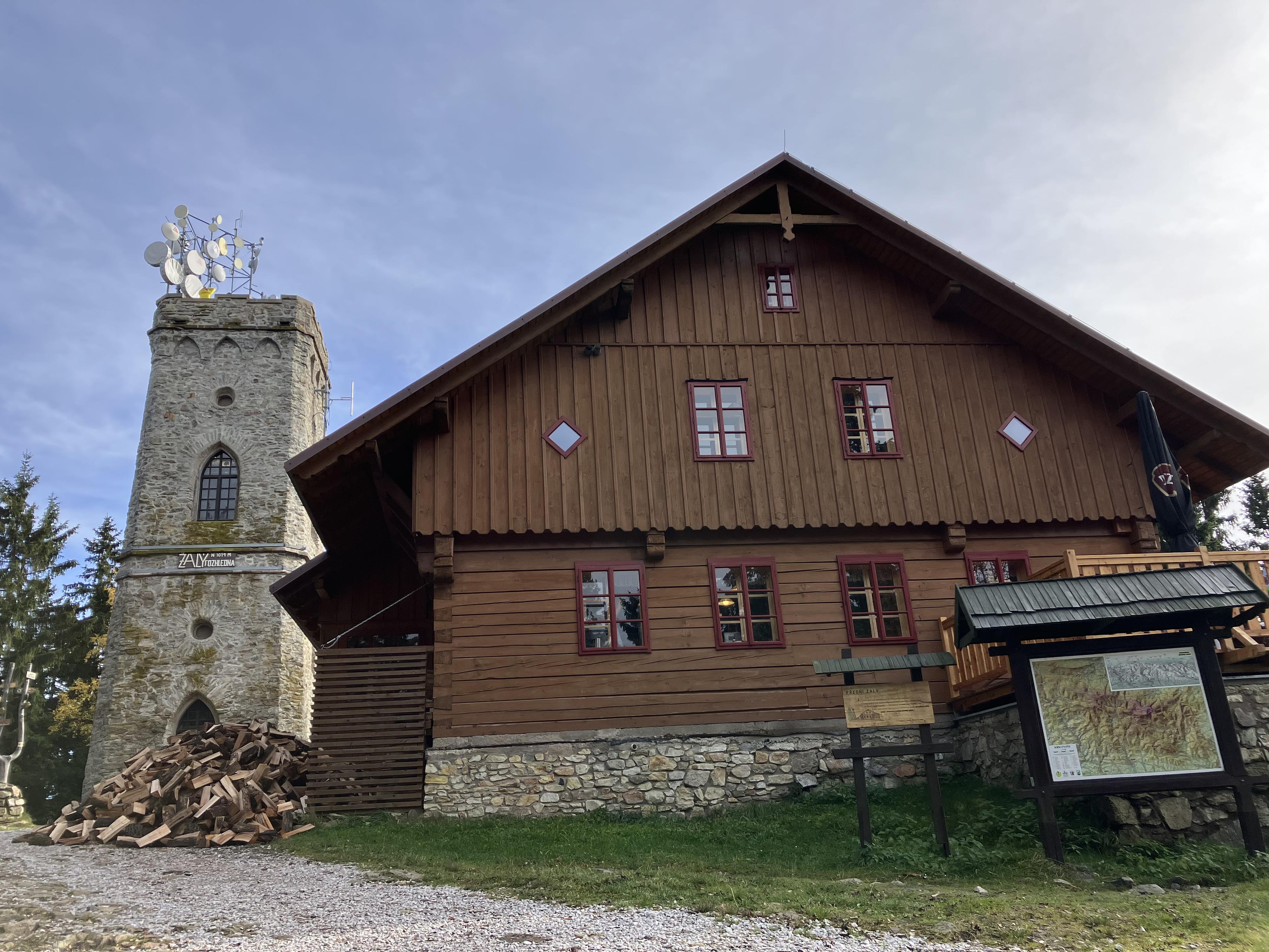 Horská Bouda a Rozhledna Žalý foto 2