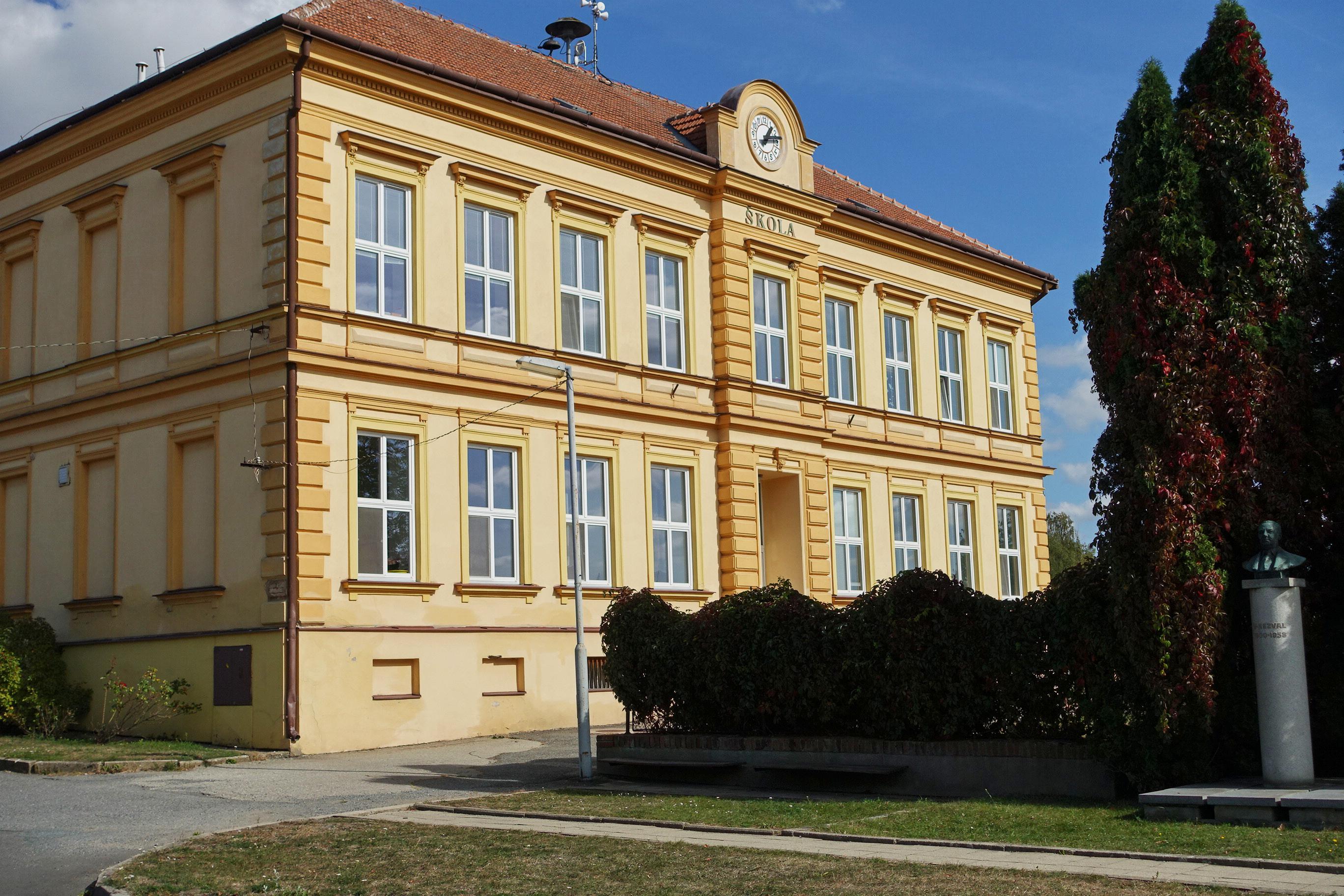 Základní škola a Mateřská škola Dalešice, okres Třebíč