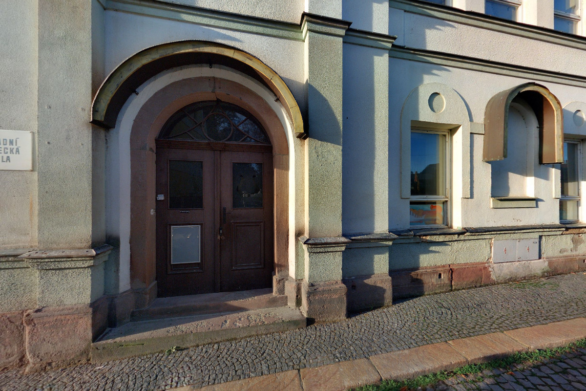 Základní umělecká škola Lomnice nad Popelkou foto 2