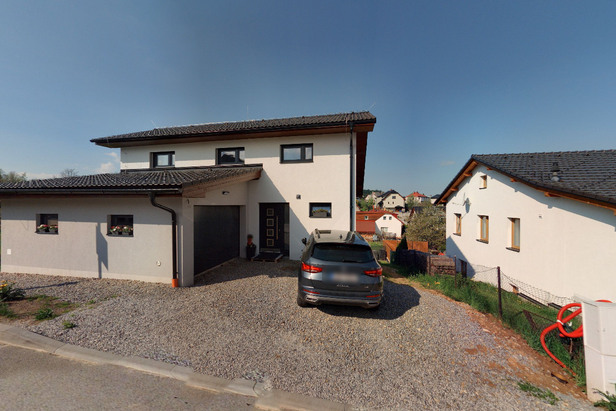 VRTANÉ STUDNY - Tomáš Pecka