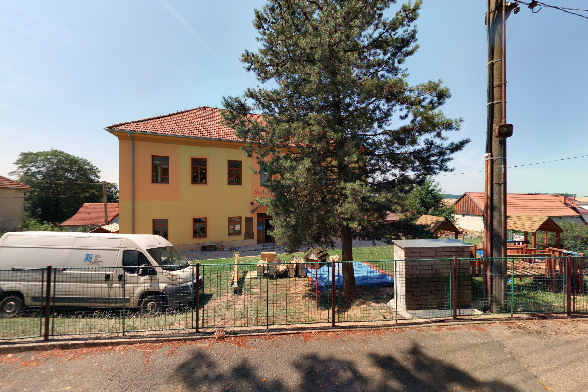 Obecní knihovna Pravonín