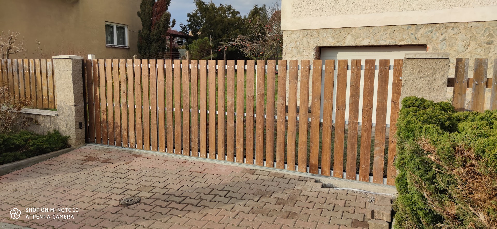 GARÁŽOVÁ VRATA PANOCHA foto 2