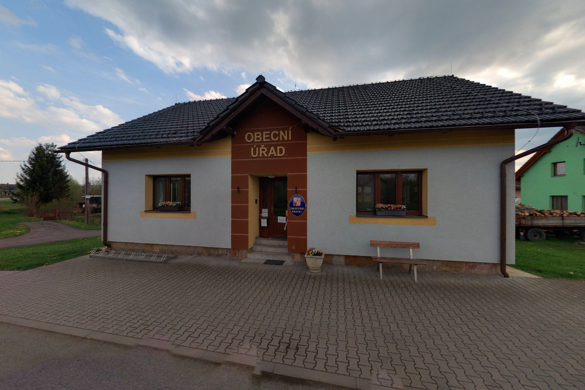 Rohoznice - obecní úřad foto 2