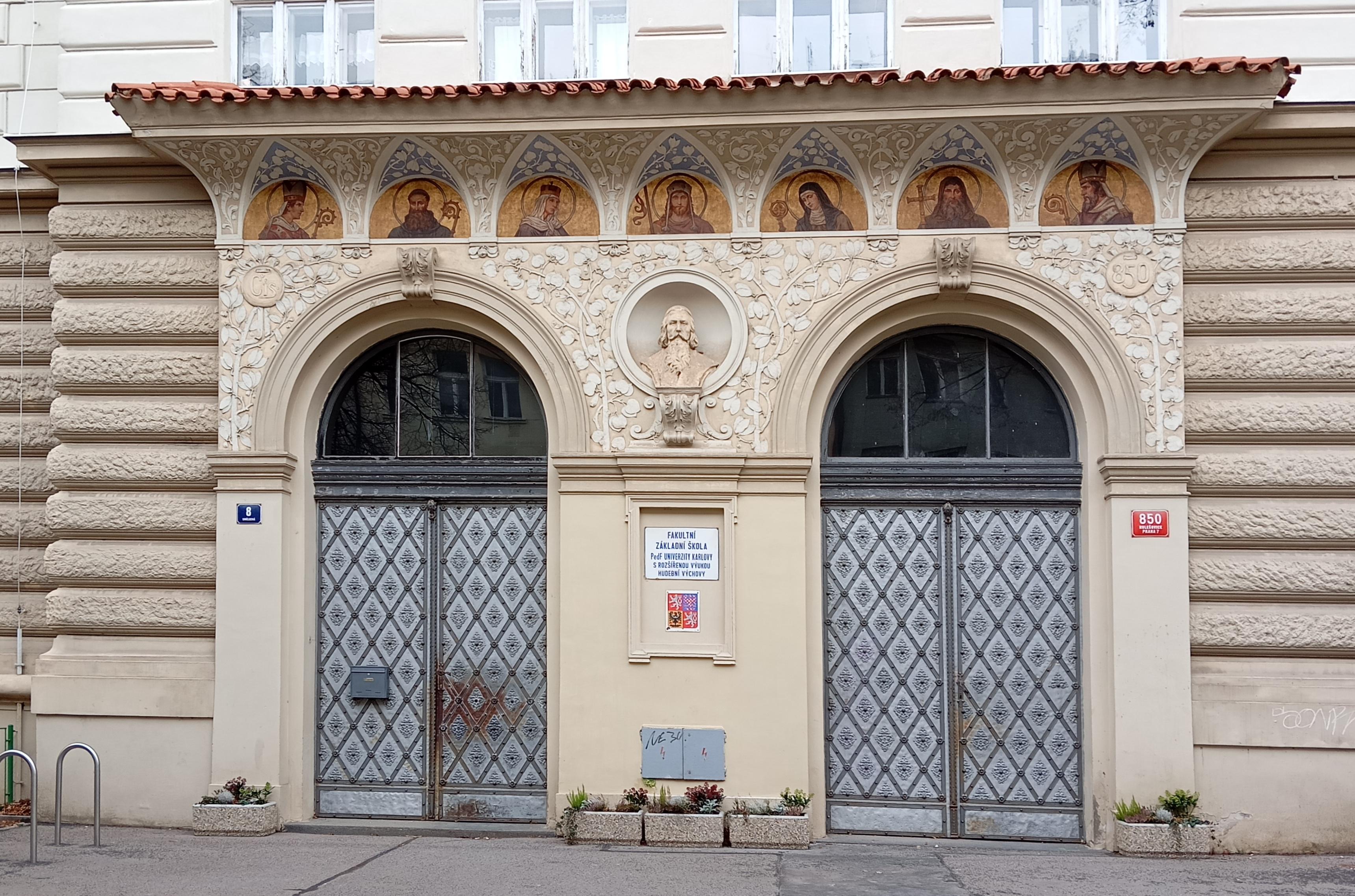 Fakultní ZŠ PedF UK a MŠ U Studánky, Praha foto 4