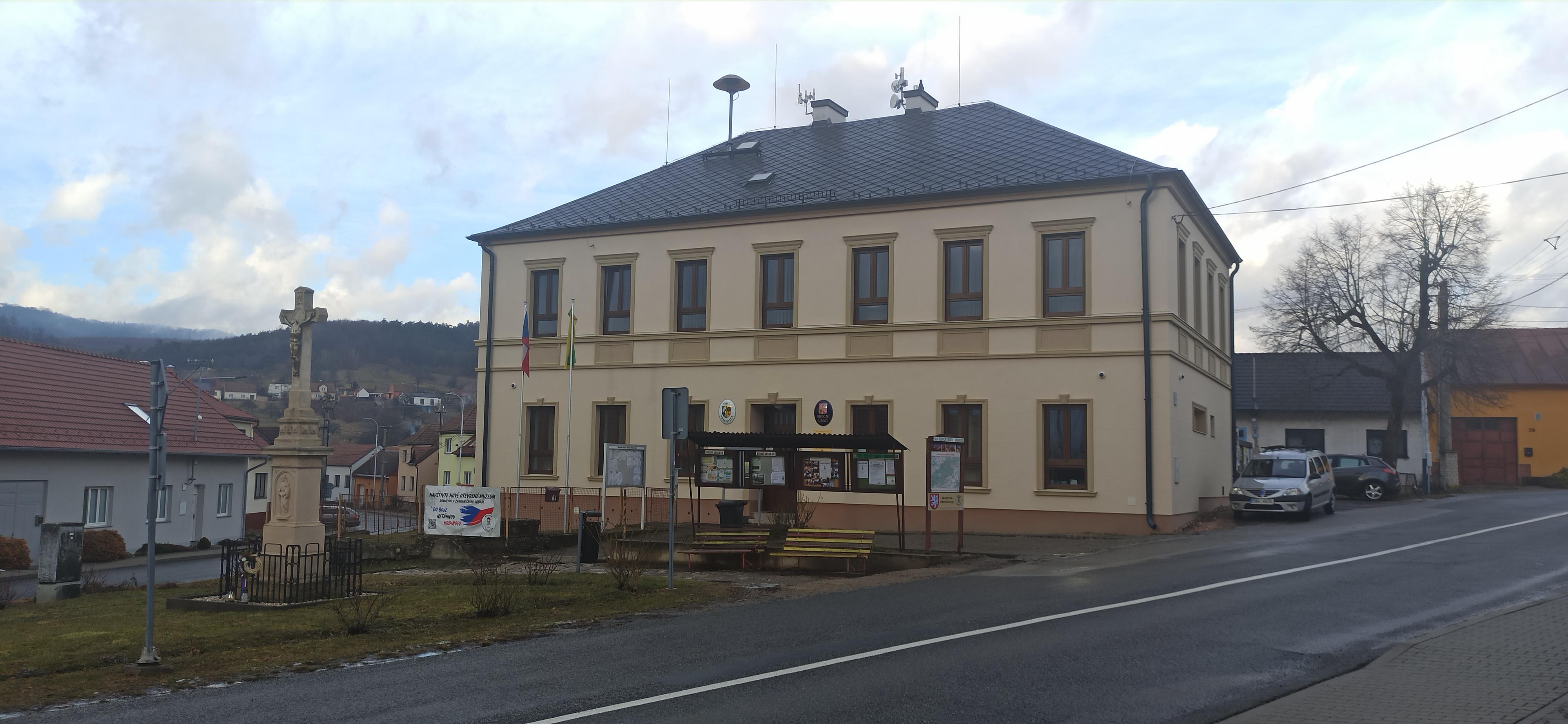 Vřesovice - obecní úřad foto 6